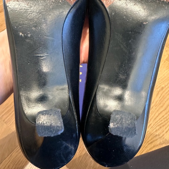 Stuart Weitzman Black Women's Shoes - Picture 4 of 8
